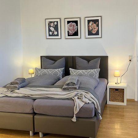 Intergo - Zimmer Mit Privatem Bad & Gemeinschaftskueche Brackel Dış mekan fotoğraf